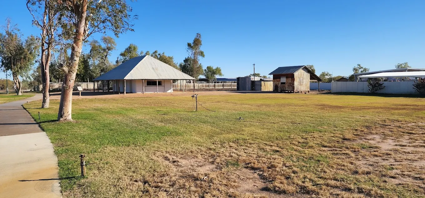 Simpson Desert Oasis