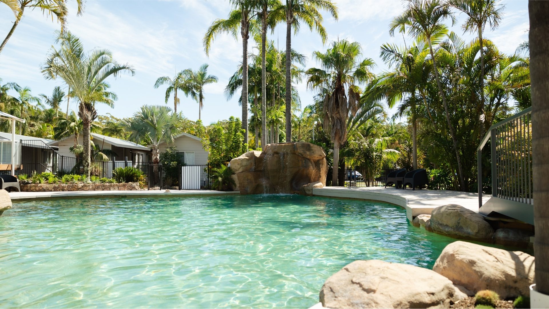 Aspen Holidays Koala Shores photo