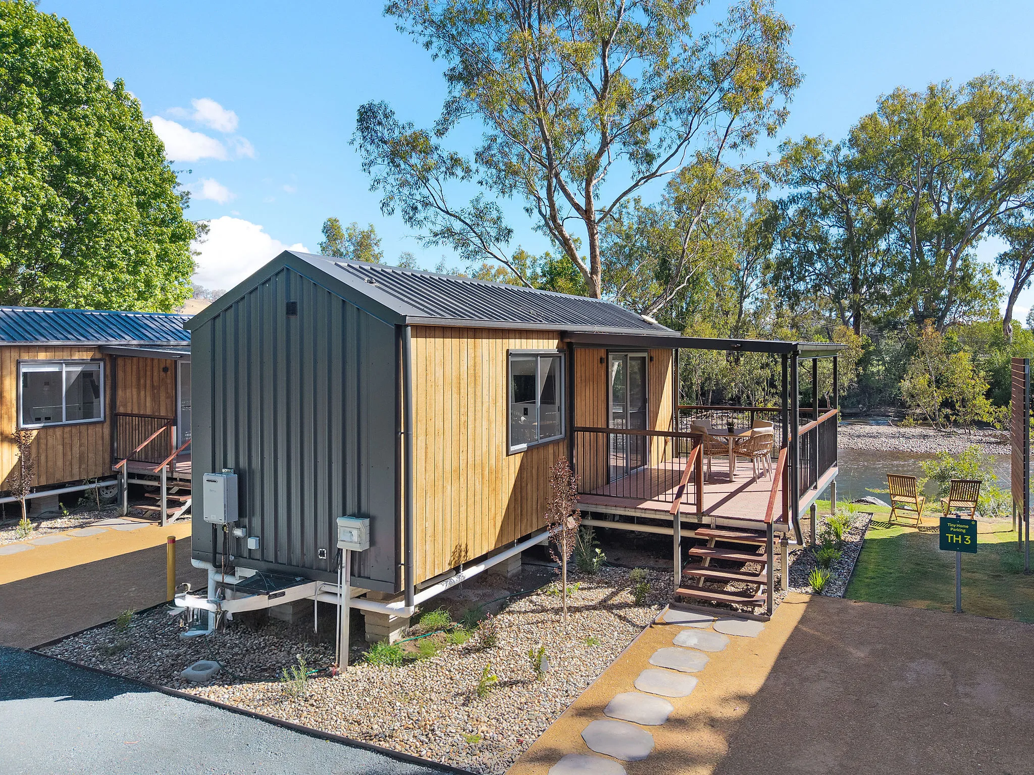 Reflections Holiday Parks - Tumut River Holiday Park - Image 2