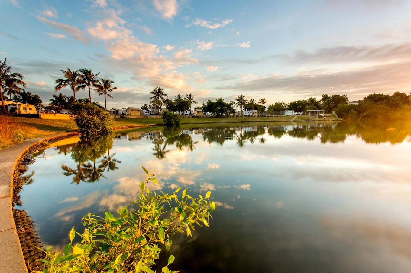 Townsville Lakes Holiday Park - Image 1