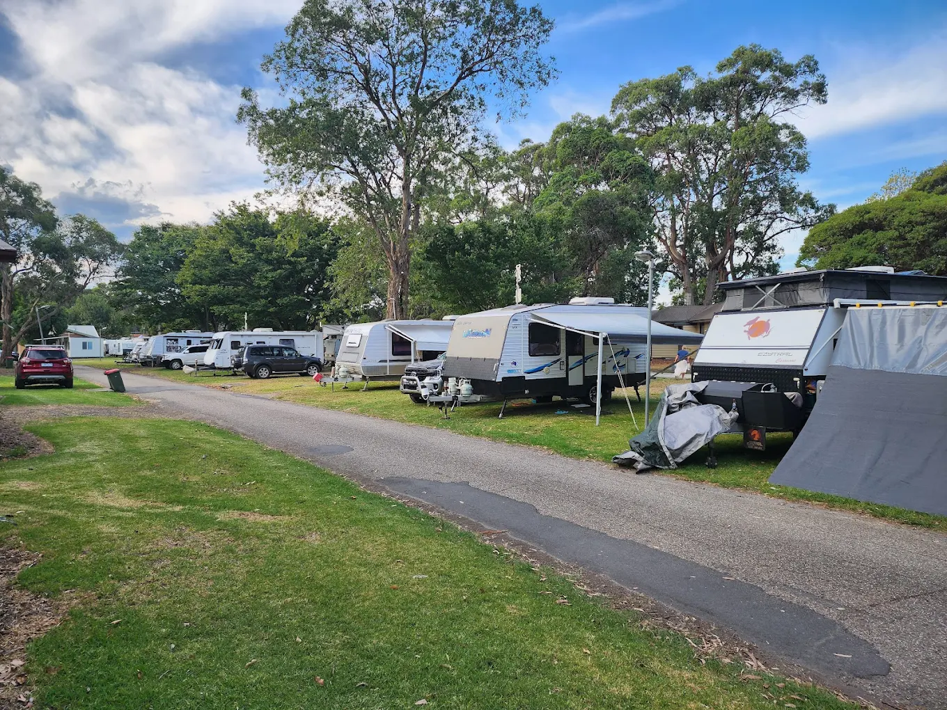 Moe Gardens Caravan Park - Image 1