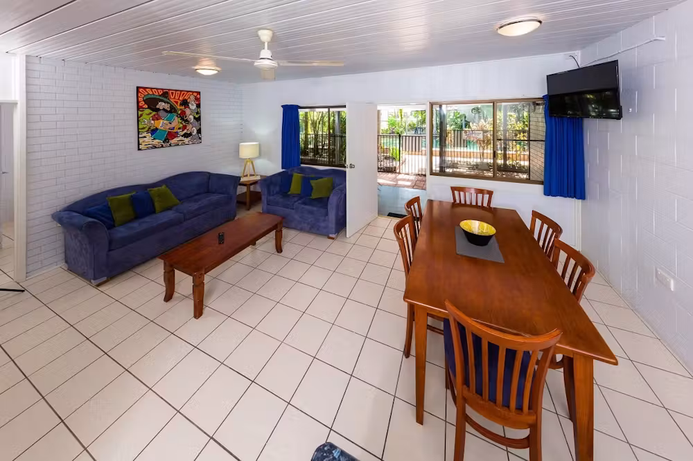 Two Bedroom Apartment - Image 4