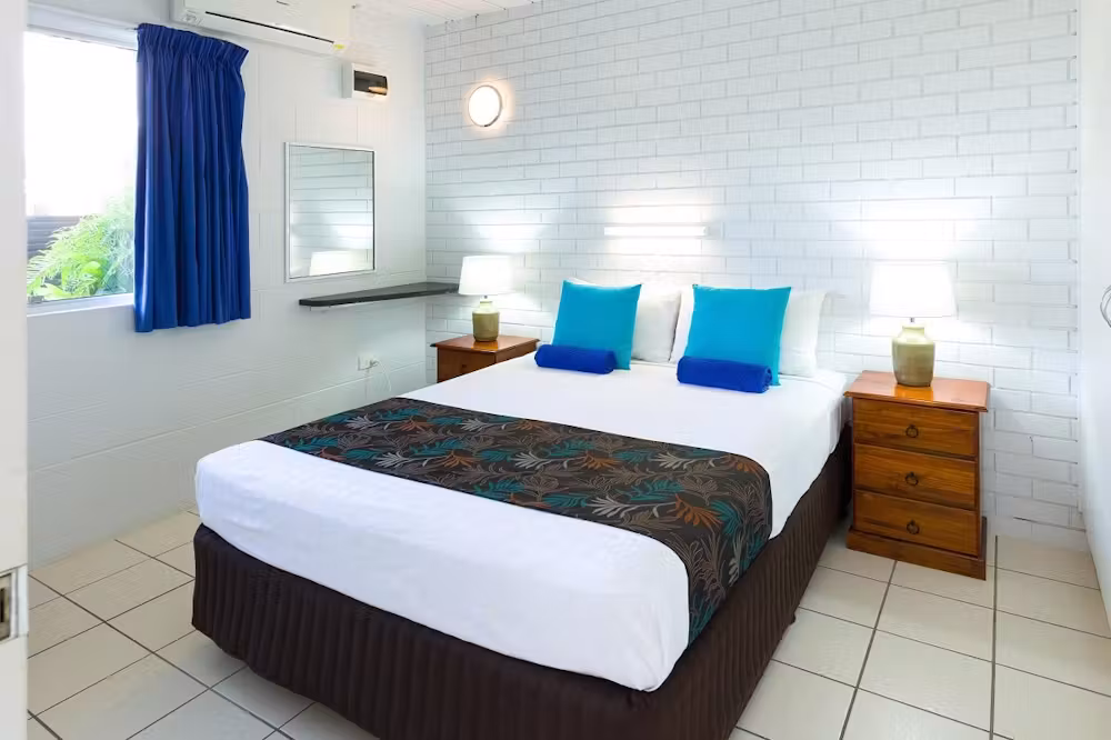 Two Bedroom Apartment - Image 2