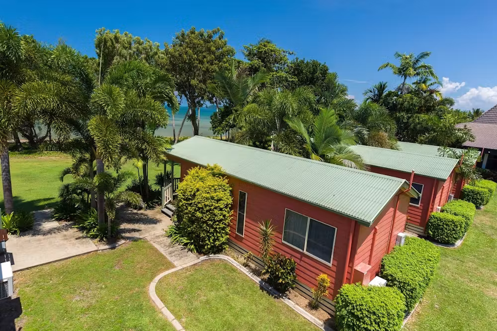 Beachfront Cabin - Image 2